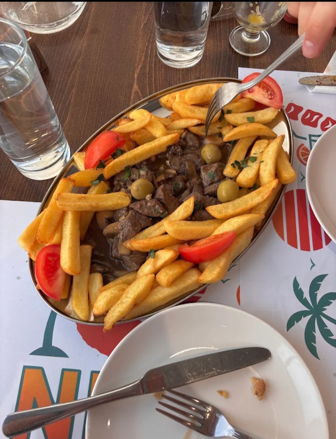 Madeiran beef picado with garlic and mushroom sauce